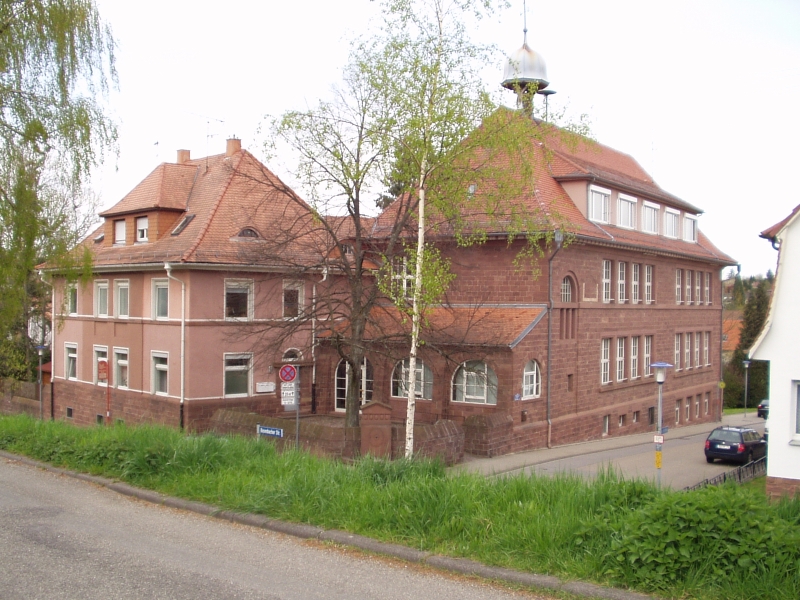 Kita Dorfwies Grünwettersbach mit Lehrerhaus