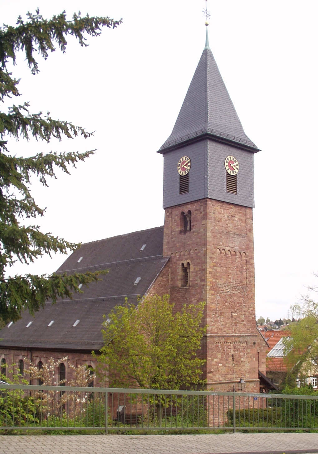 Evangelische Kirche Grünwettersbach Evangelische Kirche Grünwettersbach
