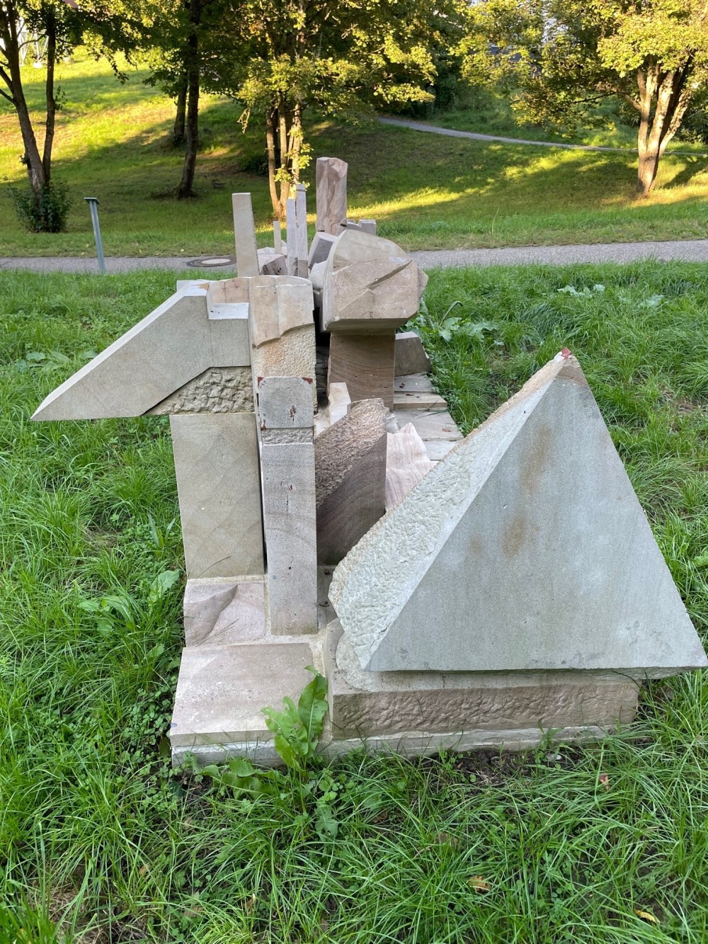 Steinerner Fluss der Zeit, Skulpturenpark Wettersbach